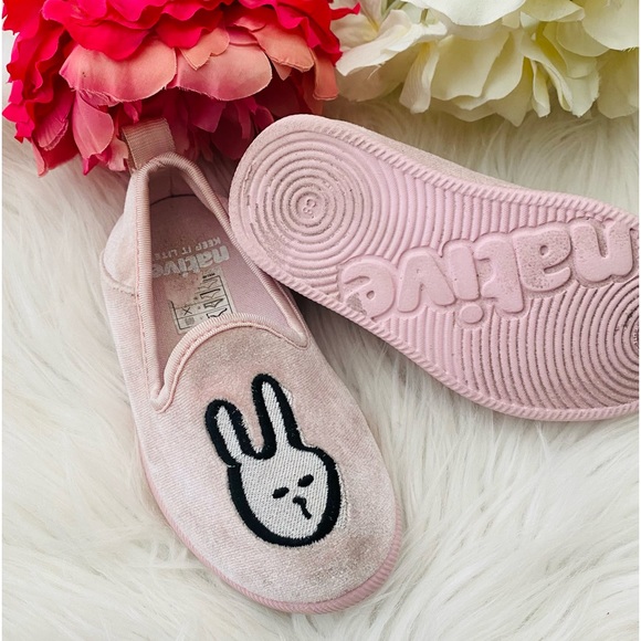 Native Velvet Slip On Bunny Shoes - Picture 6 of 6
